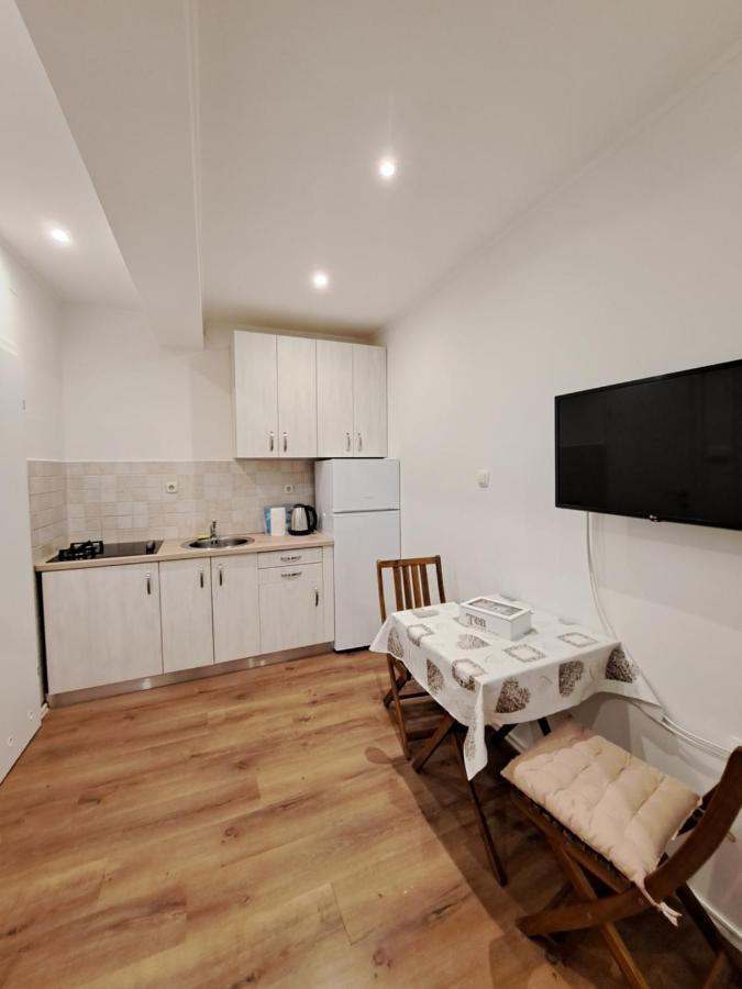 Meressa Nina&leo Apartment